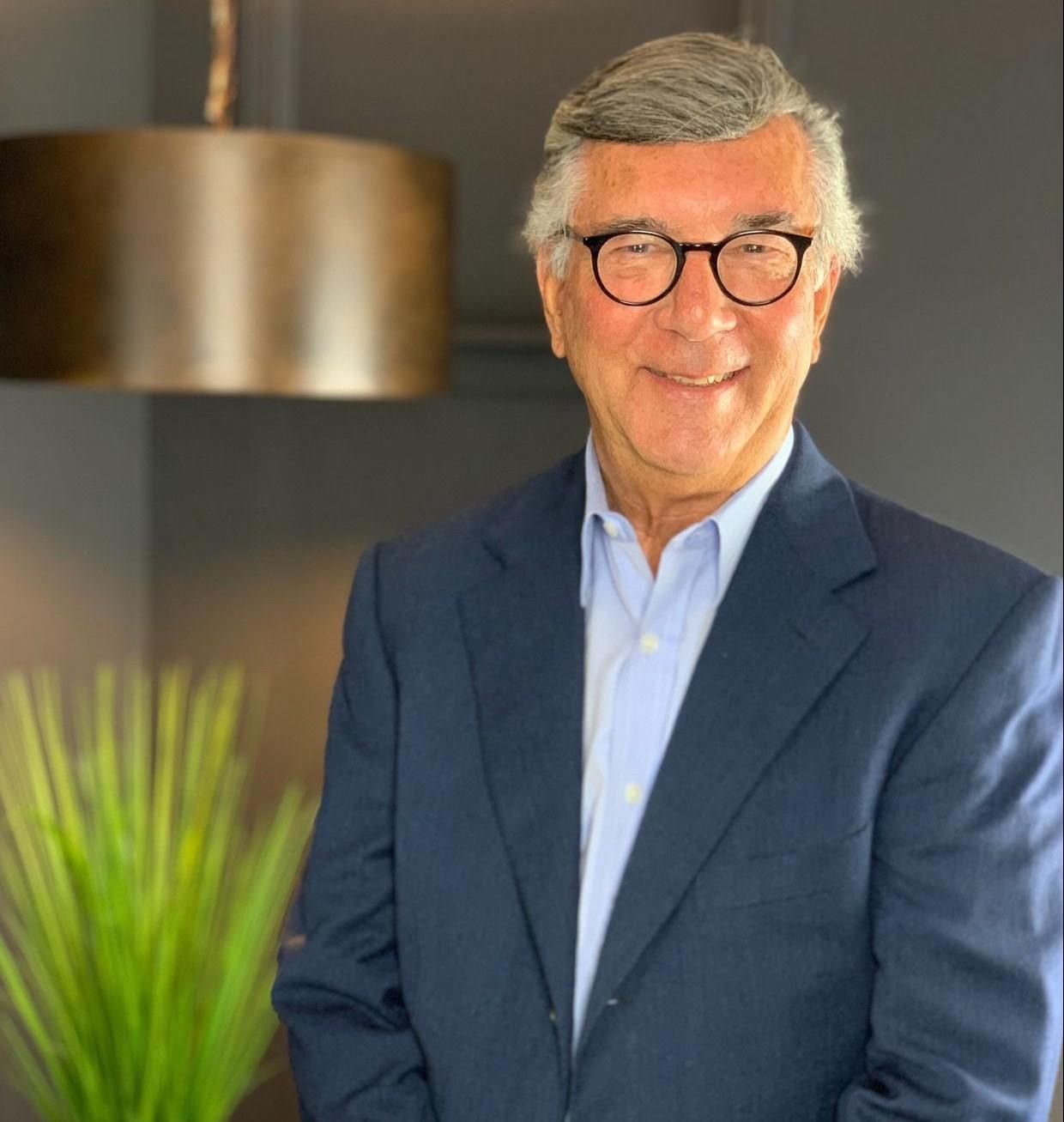 Dr. Allan Colman